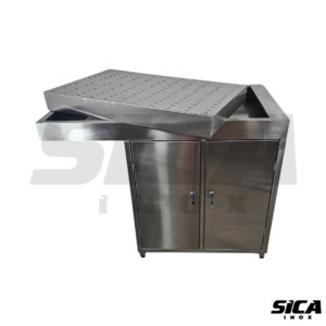 Veterinary Procedure Table