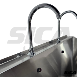 Lavatório em Aço Inox com 3 Torneiras