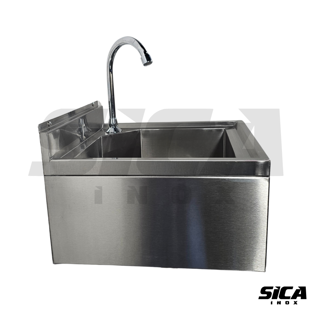Stainless Steel Surgical Scrub Sink with Automatic Faucet - Image 4